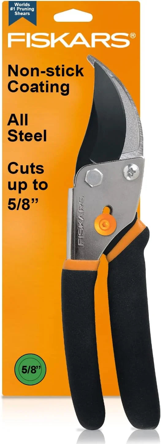 Fiskars Bypass Pruning Shears, 5/8-Inch Cut Capacity Garden Clippers, Gardening Scissors with Sharp, Rust Resistant Steel Blade (Pack of 2)