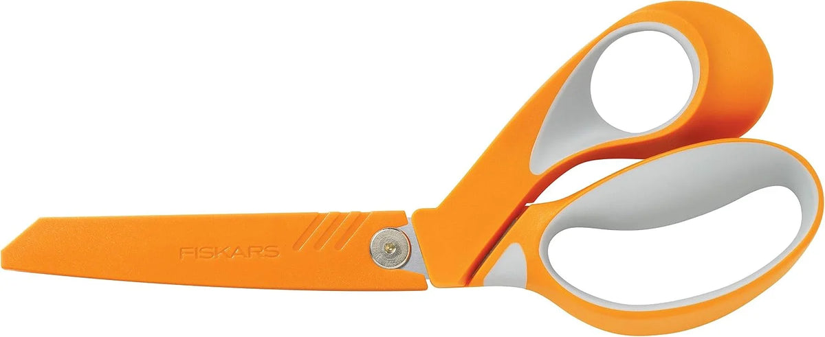 Fiskars Crafts 8195 RazorEdge Softgrip Fabric Shears, 9-Inch