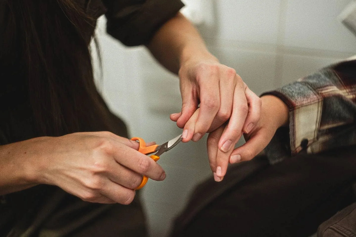 Fiskars Classic Curved Manicure Scissors Right and Left Handed